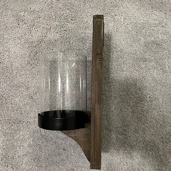 Wooden Sconce - Picture 2 of 9